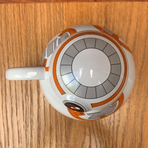 Star Wars BB8 Coffee Mug with lid - Picture 2 of 5